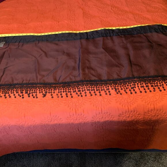 $5 or 4/$10-Sheer black window valance - Picture 4 of 7